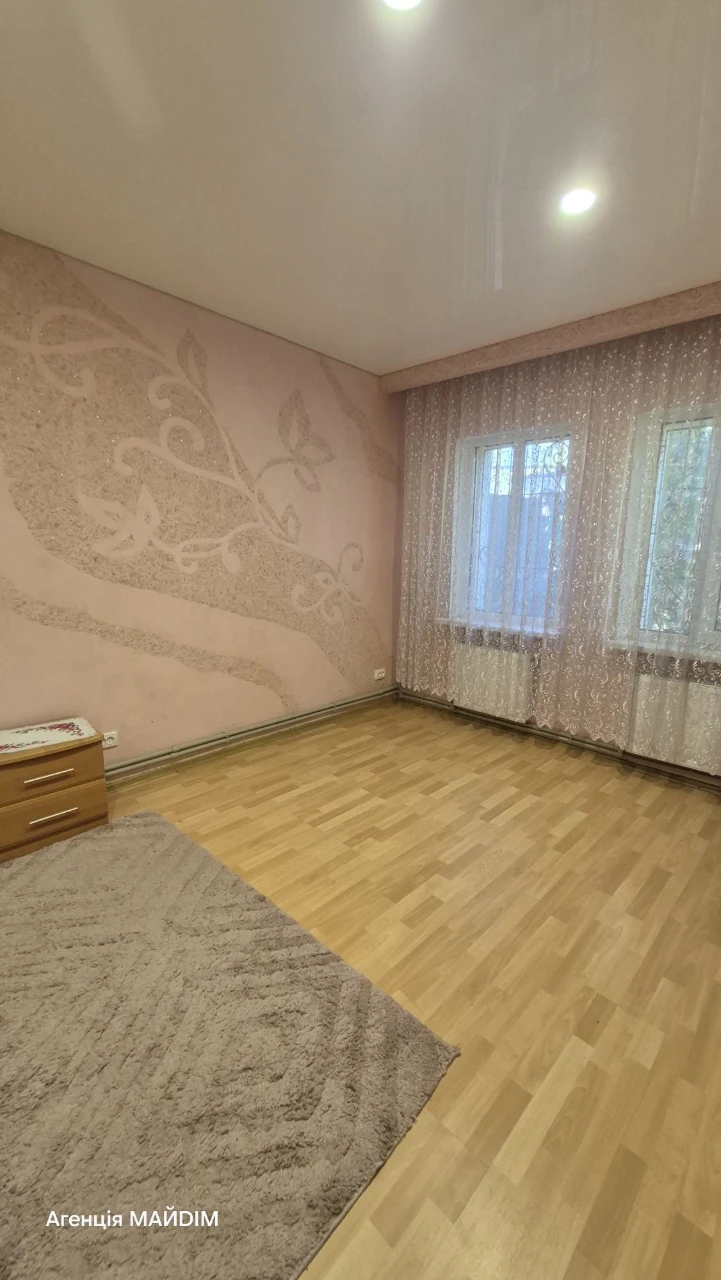Продаж будинку в м.Ромни ( р- н автовокзалу)