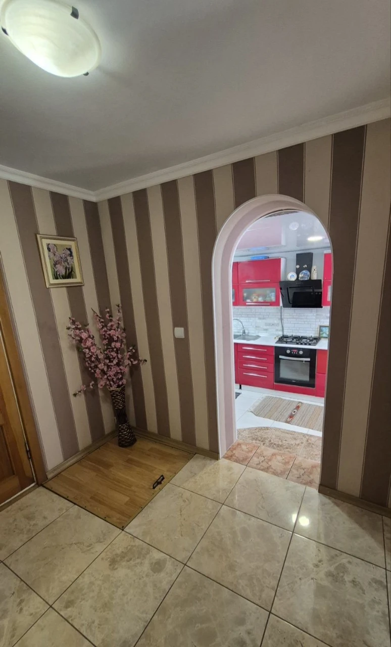 Продаж будинку в місті Ромнах.