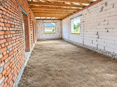 Будинок. Ромни, Гаркуші