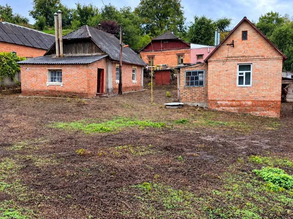 Будинок. Ромни, Партизанський Спуск