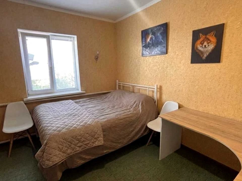 Будинок. Ромни, Ромни