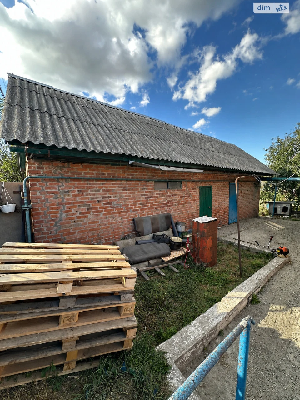Продаж Дім