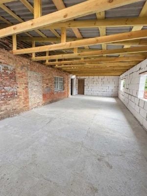 Будинок під завершення, район школи №5 — $13 500