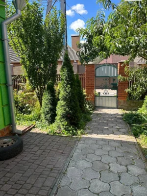 Продаж Дім