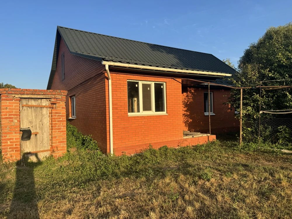 Продам Будинок. Продам будинок 79.4 м² біля річки у м. Ромни