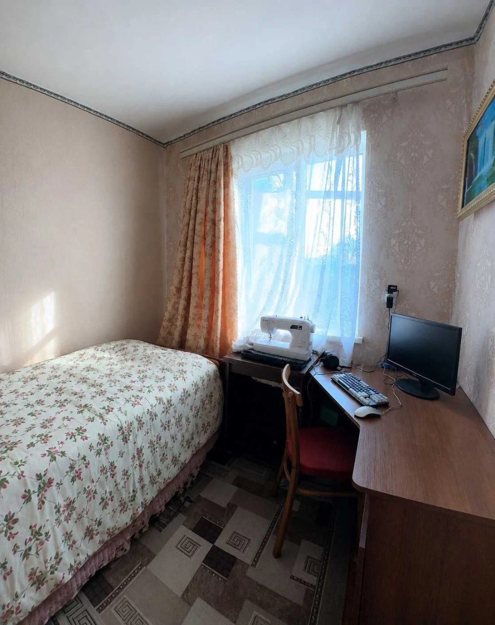 Продам будинок 58 м² із ділянкою та гаражем у Ромнах