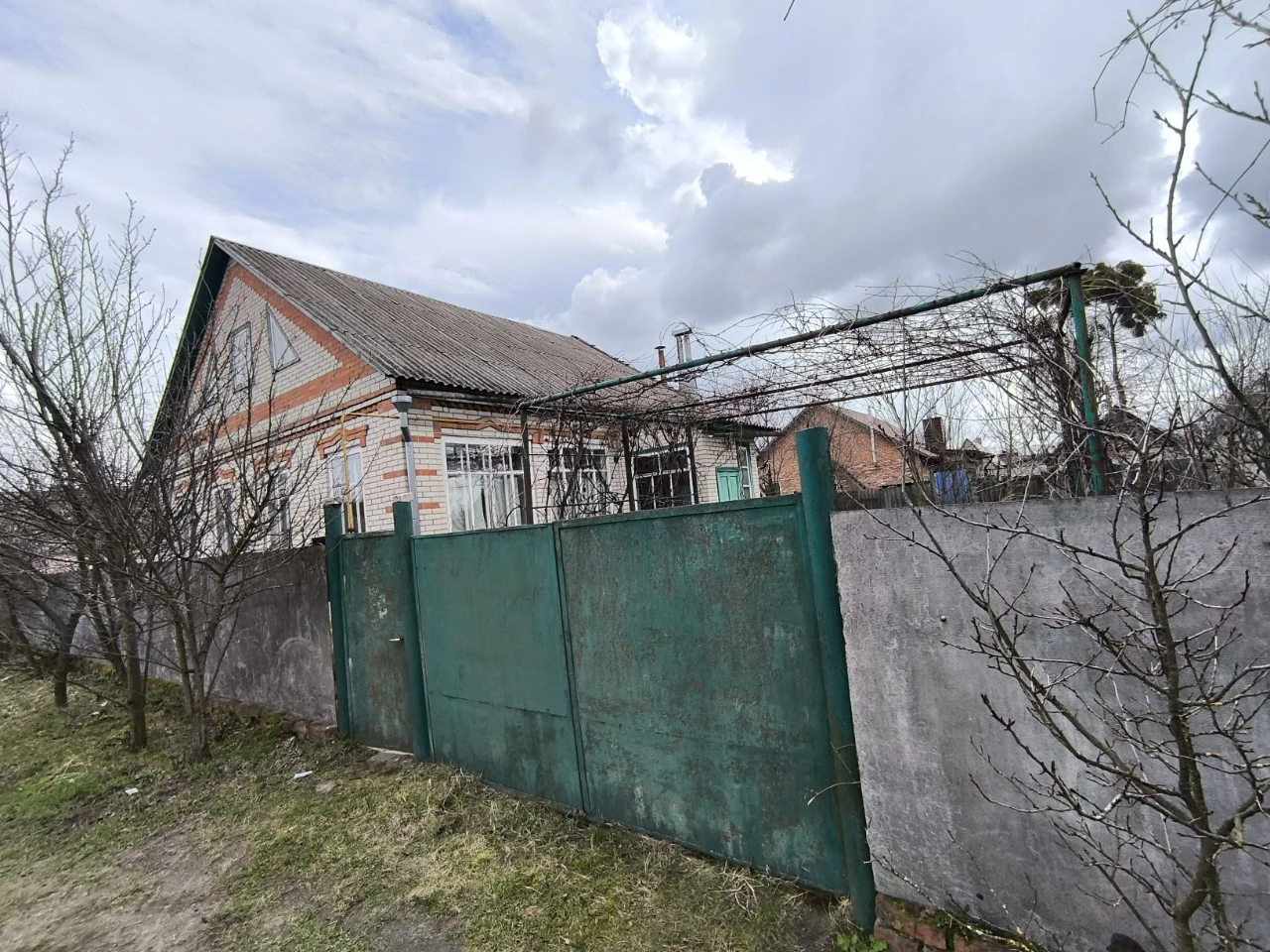 Продаж будинку Тростянець