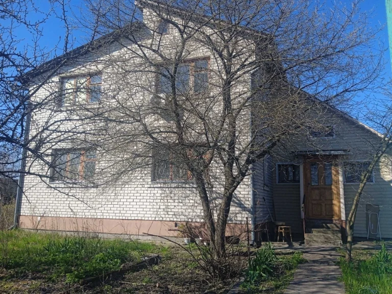 Приватний будинок