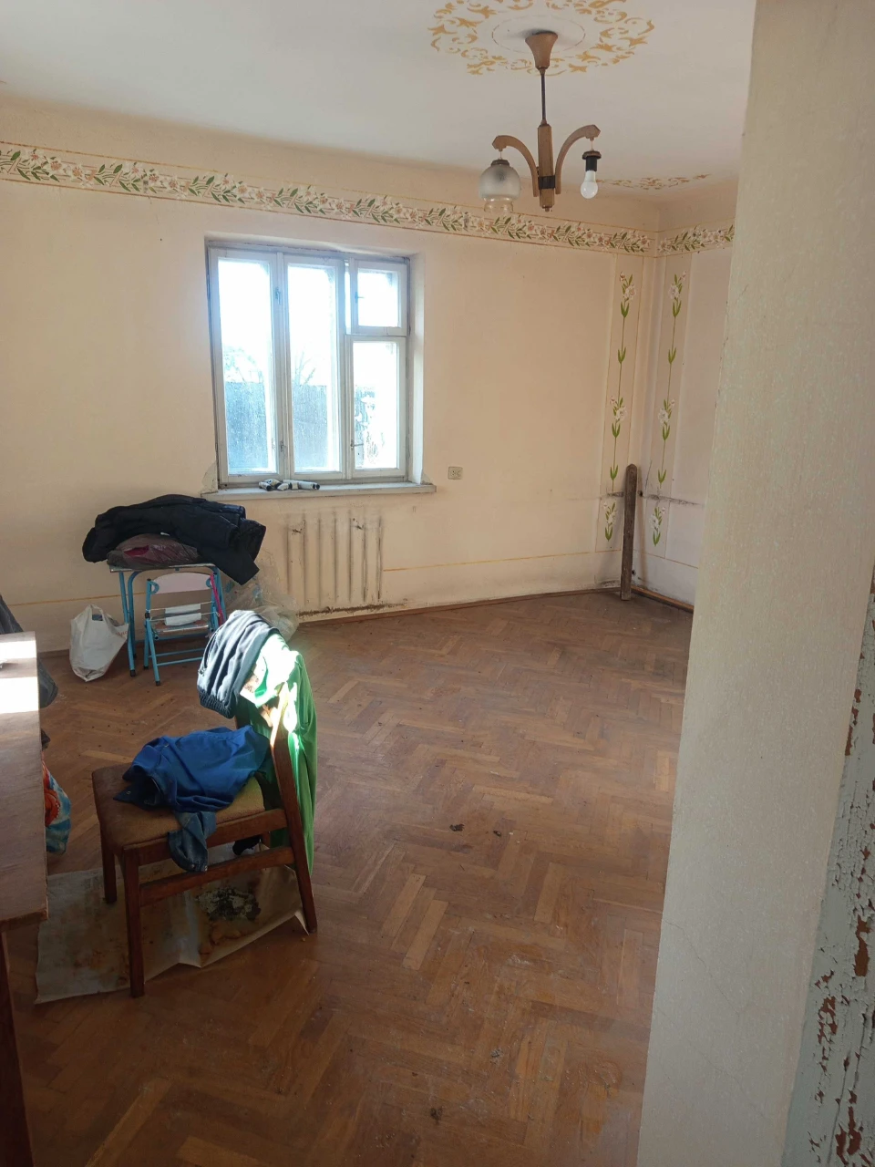 Продам будинок без ремонту