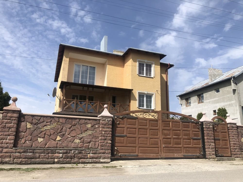 Продається приватний будинок