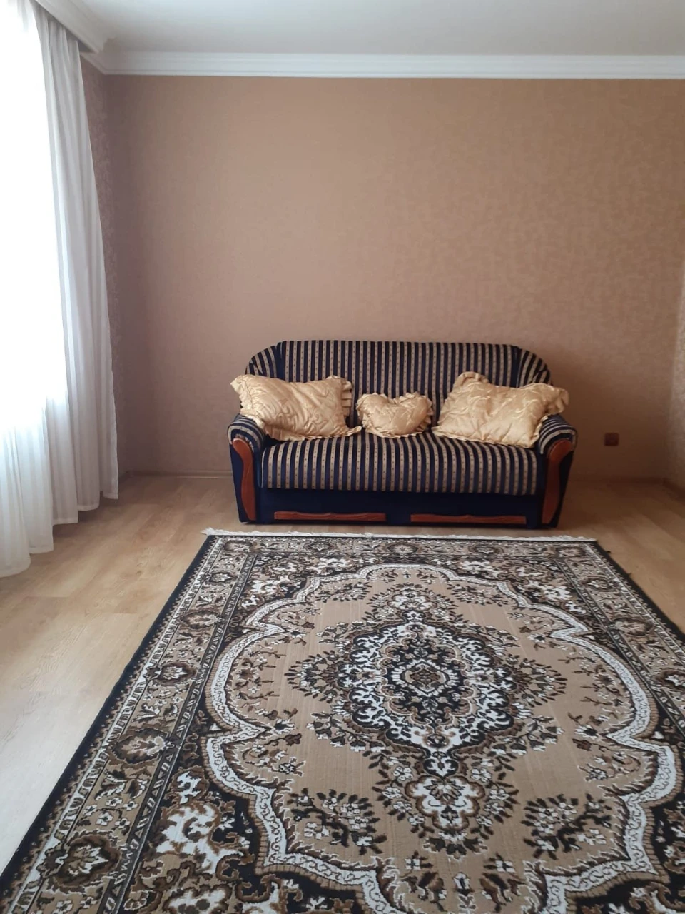 продам будинок м. Бучач біля садіку Сонечко