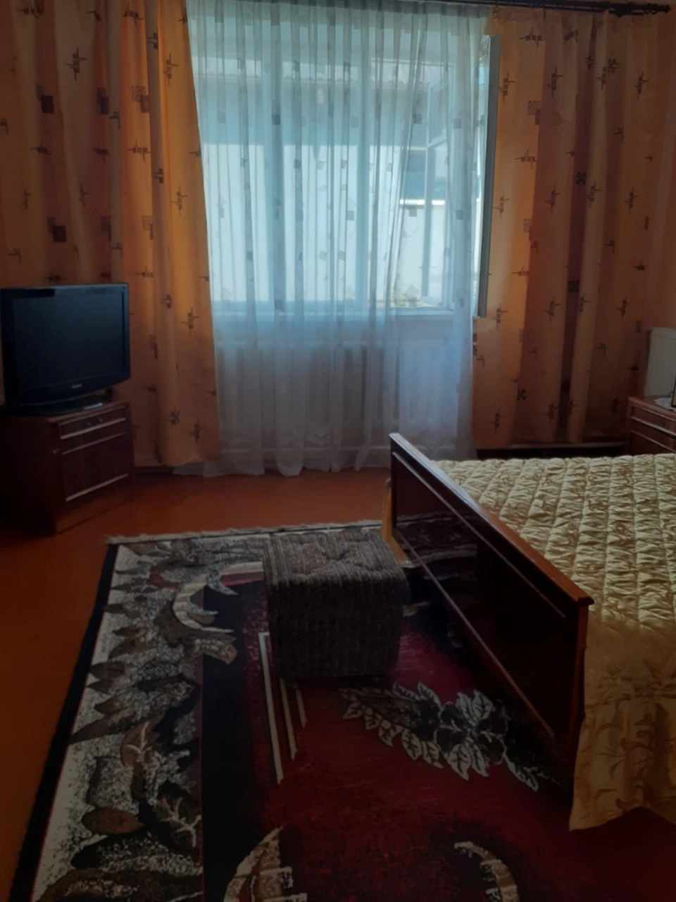 продам будинок м. Бучач біля садіку Сонечко