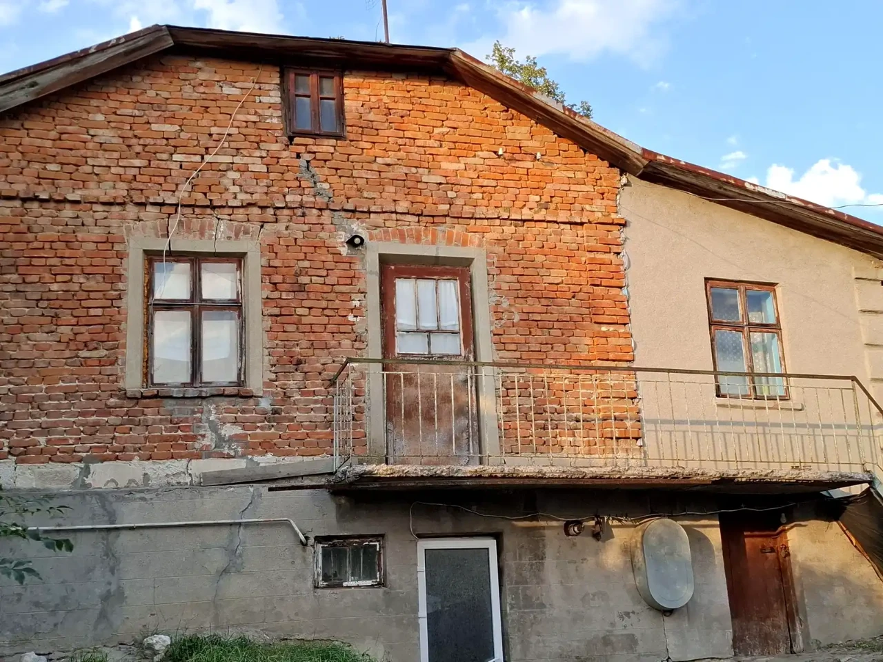 Продаж будинку 79.4 м² 33 сот.