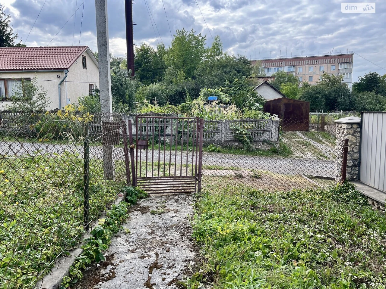 Продаж Дім