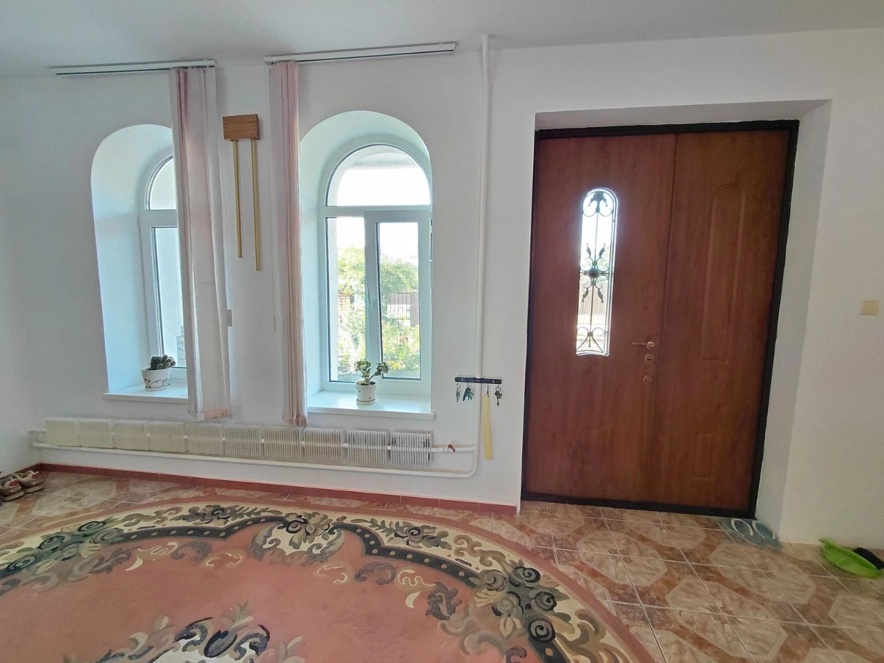 Продається чудовий будинок 290 м.кв у м. Збараж
