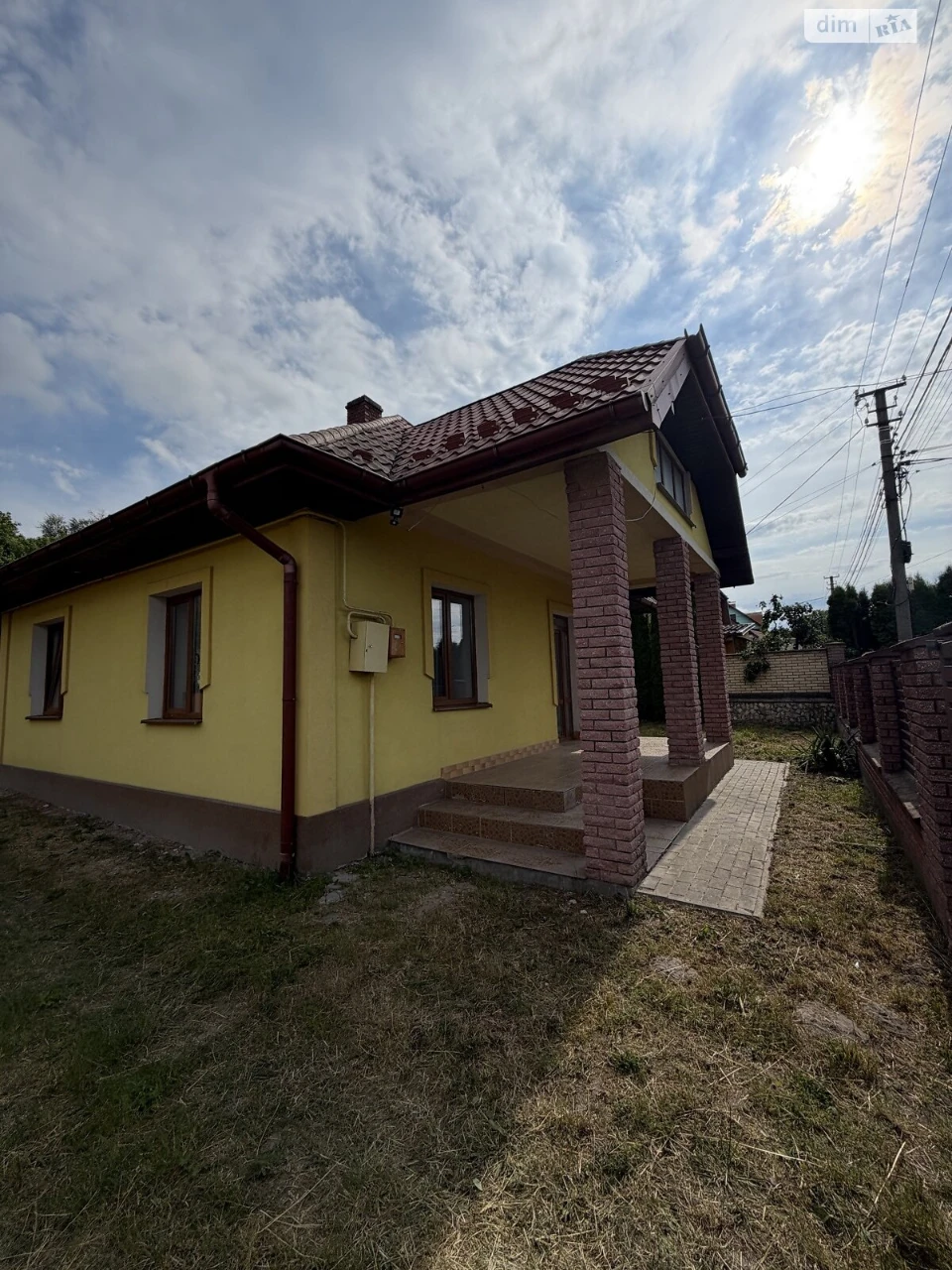 Продаж Дім
