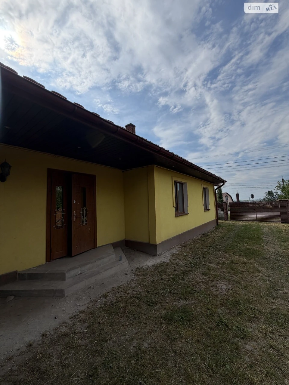 Продаж Дім