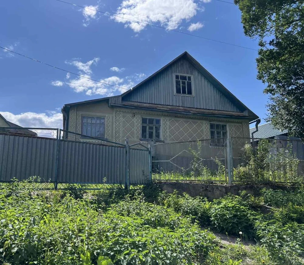 Терміновий продаж!Будинок з приватизованою землею Великі Вік