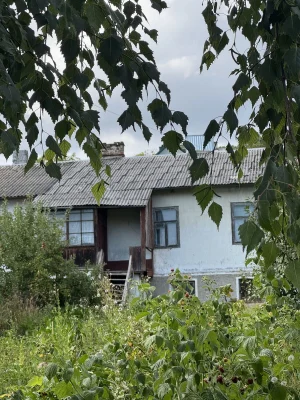 Частина будинку поруч з академією та коледжем , центр Кремен