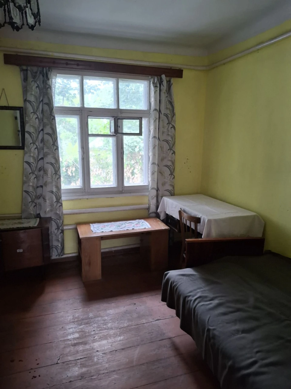 Продаж частини будинку 🏡 із земельною ділянкою м.Кре