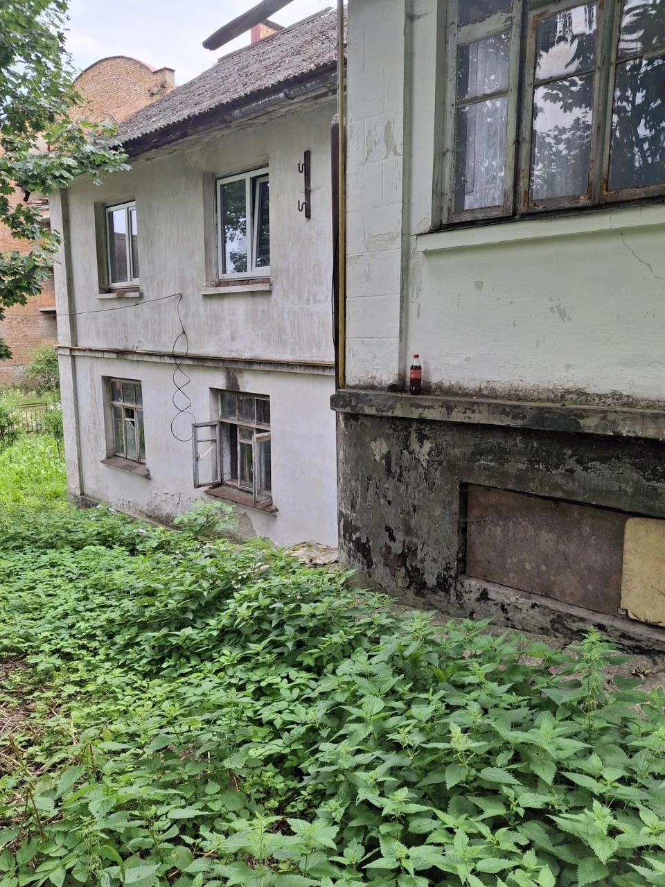Продаж частини будинку 🏡 із земельною ділянкою м.Кре