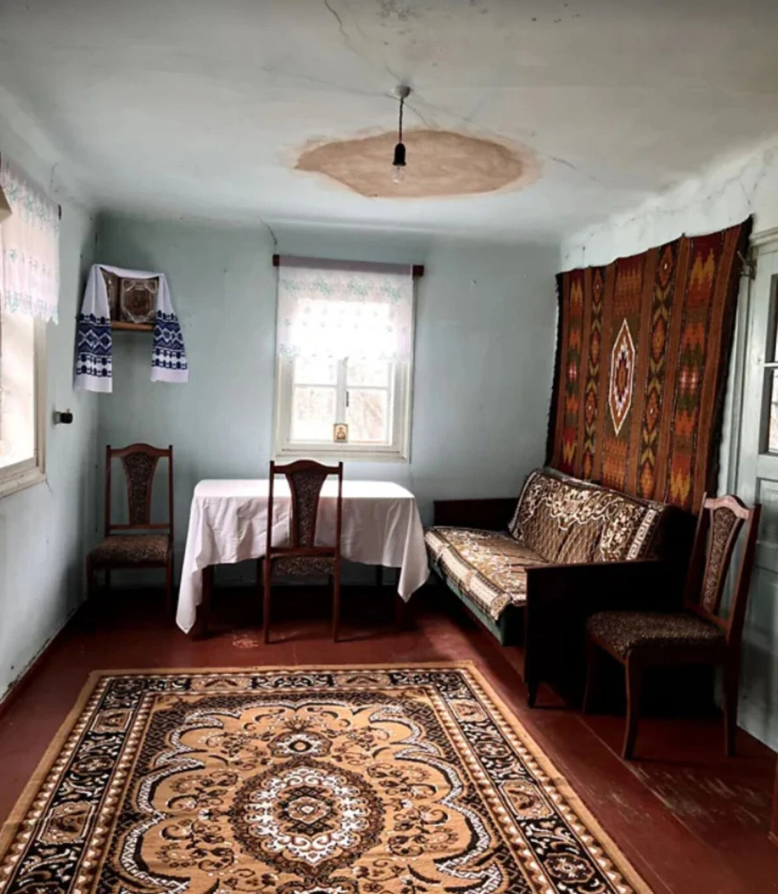Продаж 1 поверхового будинку з гаражем і ділянкою, 50 кв. м,