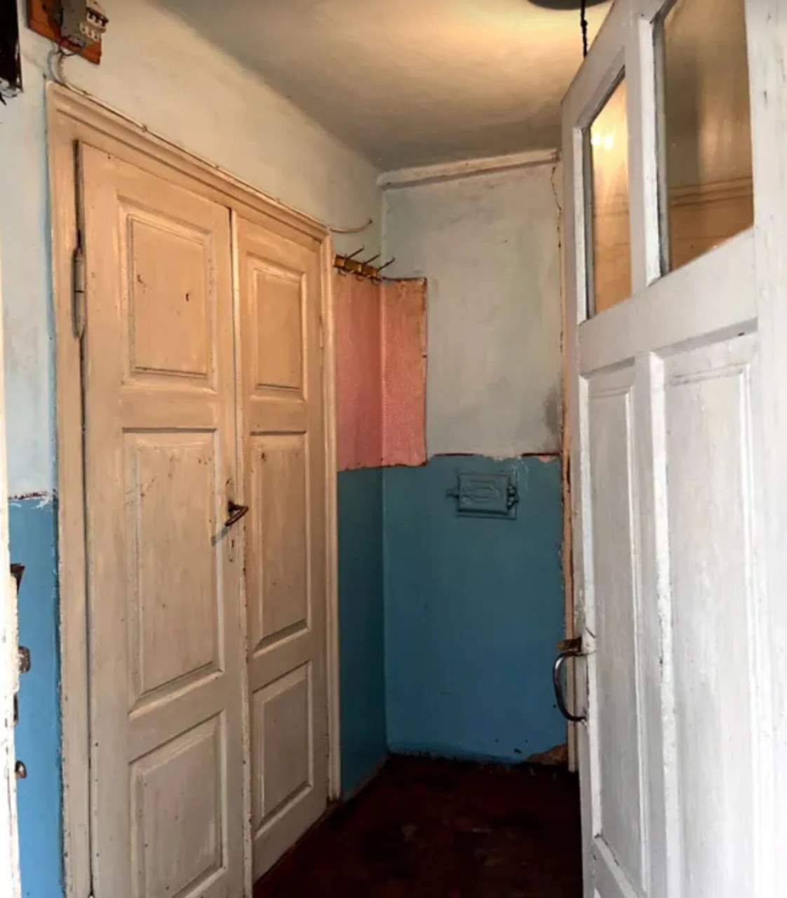 Продаж 1 поверхового будинку з гаражем і ділянкою, 50 кв. м,