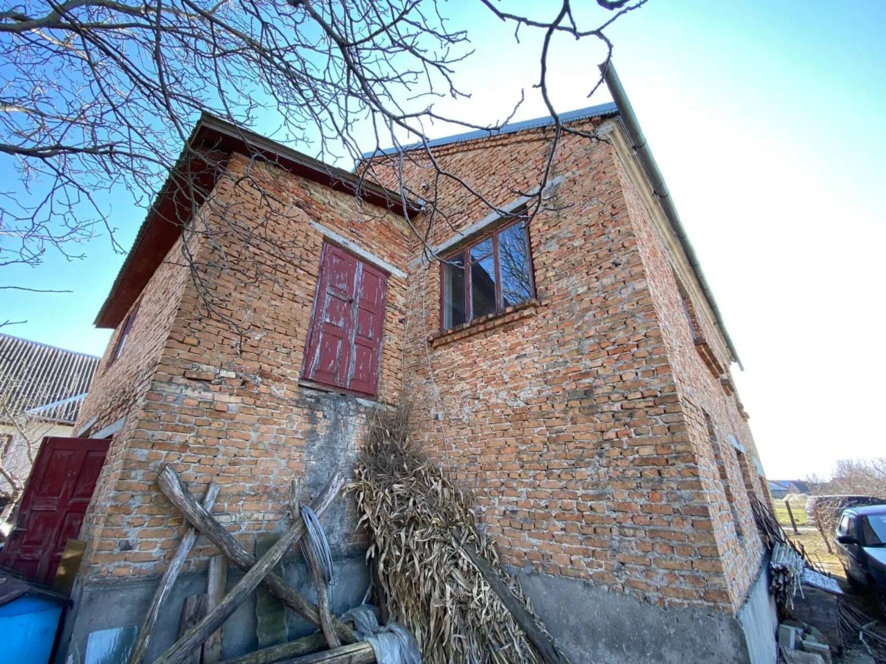 Продаж 2 пов. будинку, м. Кременець