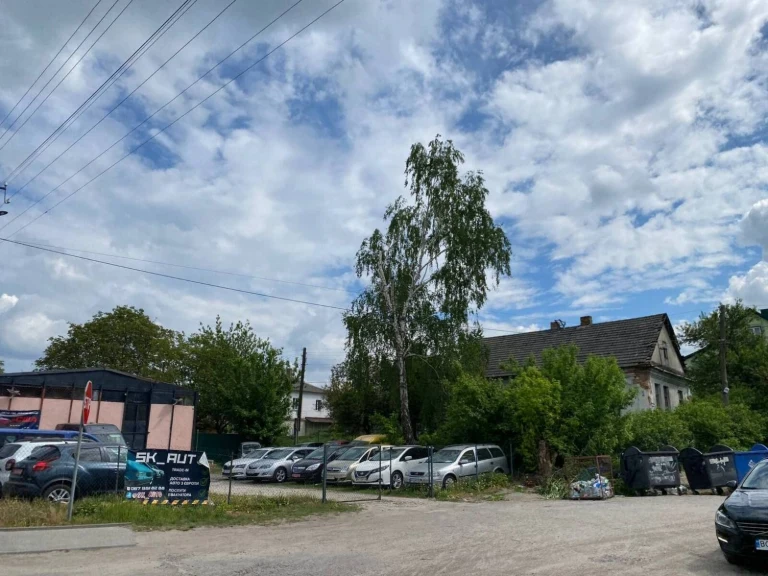 Продаж частини будинку у місті Кременець
