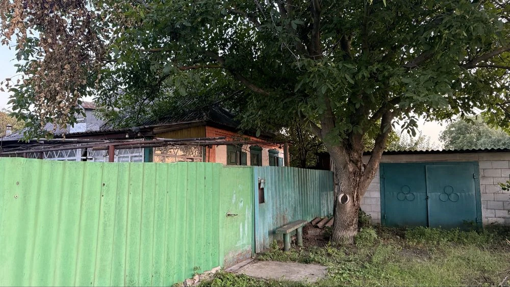 Продам будинок у м. Балаклія , без аренди