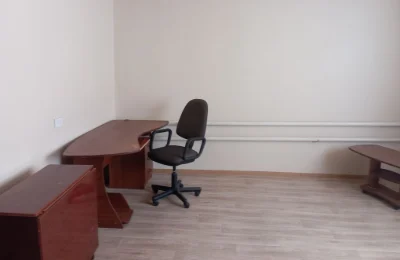 Продам 2-поверховий будинок 120 м² у м. Балаклія з ремонтом,