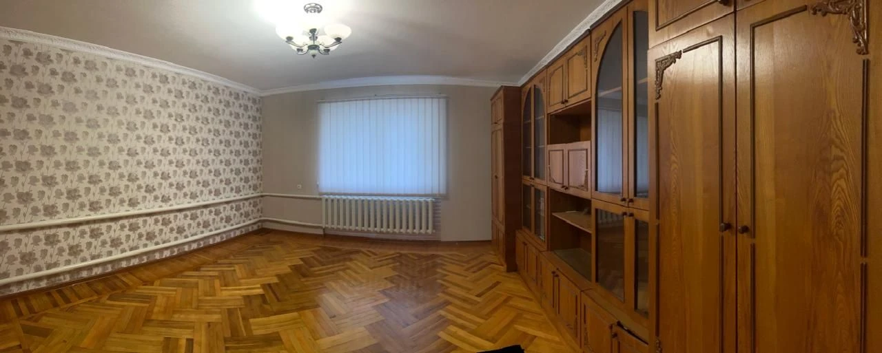 Продаж будинку в Балаклії (Лагері)