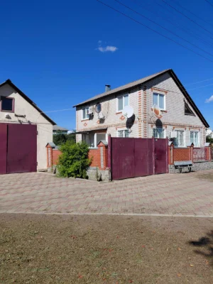 Продажа приватного будинку