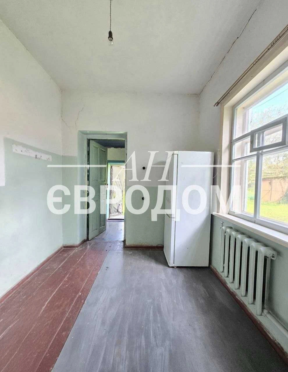 Продам дом 107м2. на две семьи м.Валки
