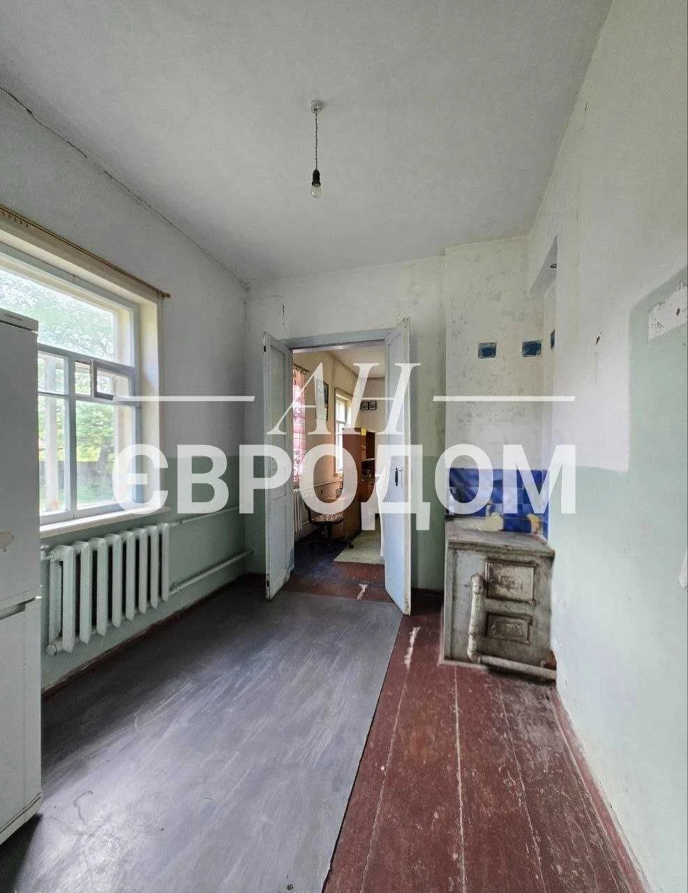 Продам дом 107м2. на две семьи м.Валки