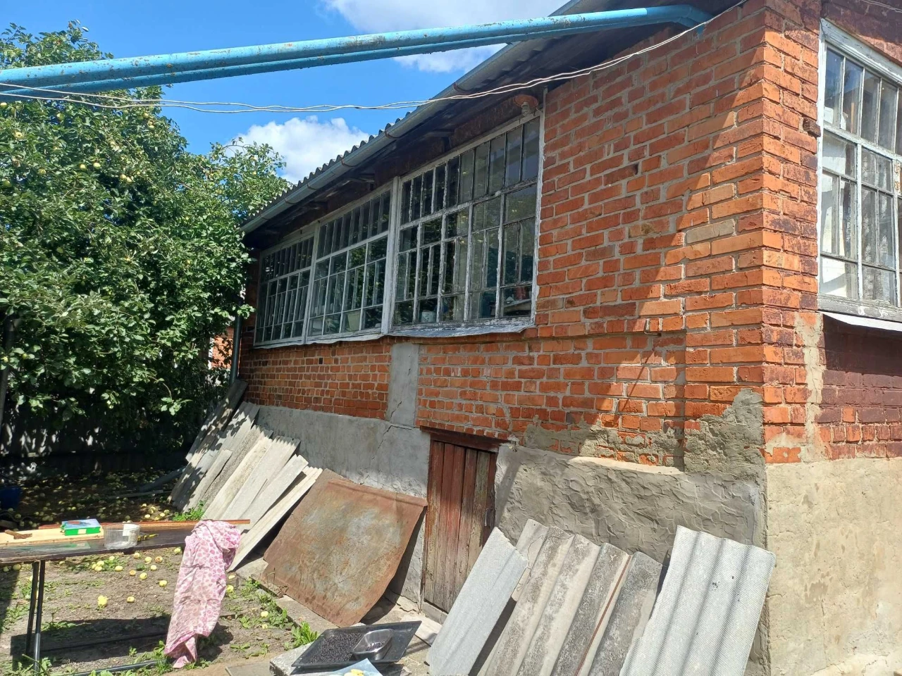 Продам затишну дачу / будинок 68 м² з ділянкою у м. Валки