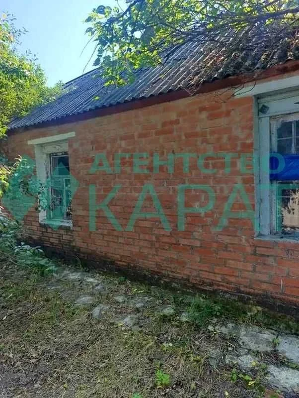Продам невеликий будинок Валки