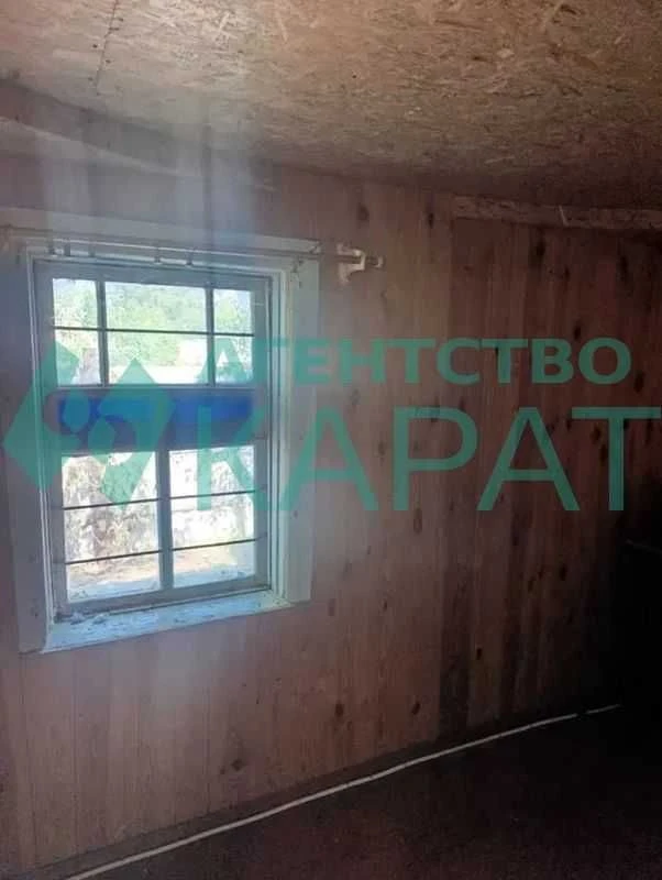 Продам невеликий будинок Валки