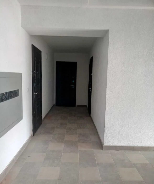 Центр, 3-кімнатна квартира 92 кв.м.+ 5,5 кв.м. кладова, влас