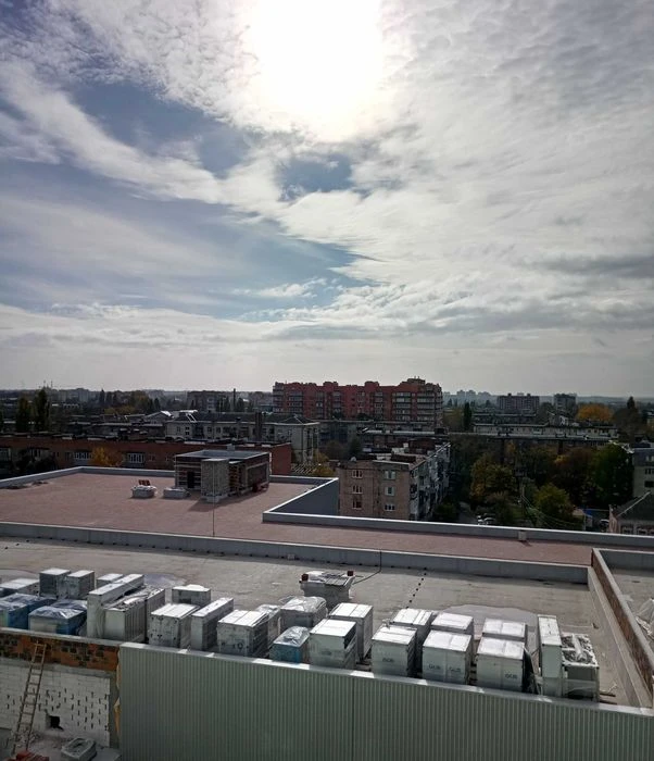 Центр, 3-кімнатна квартира 92 кв.м.+ 5,5 кв.м. кладова, влас