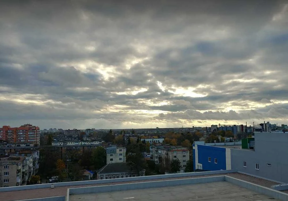 Центр, 3-кімнатна квартира 92 кв.м.+ 5,5 кв.м. кладова, влас