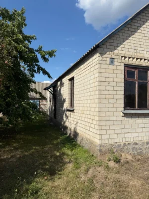 Продається будинок, Харківська область, місто Валки