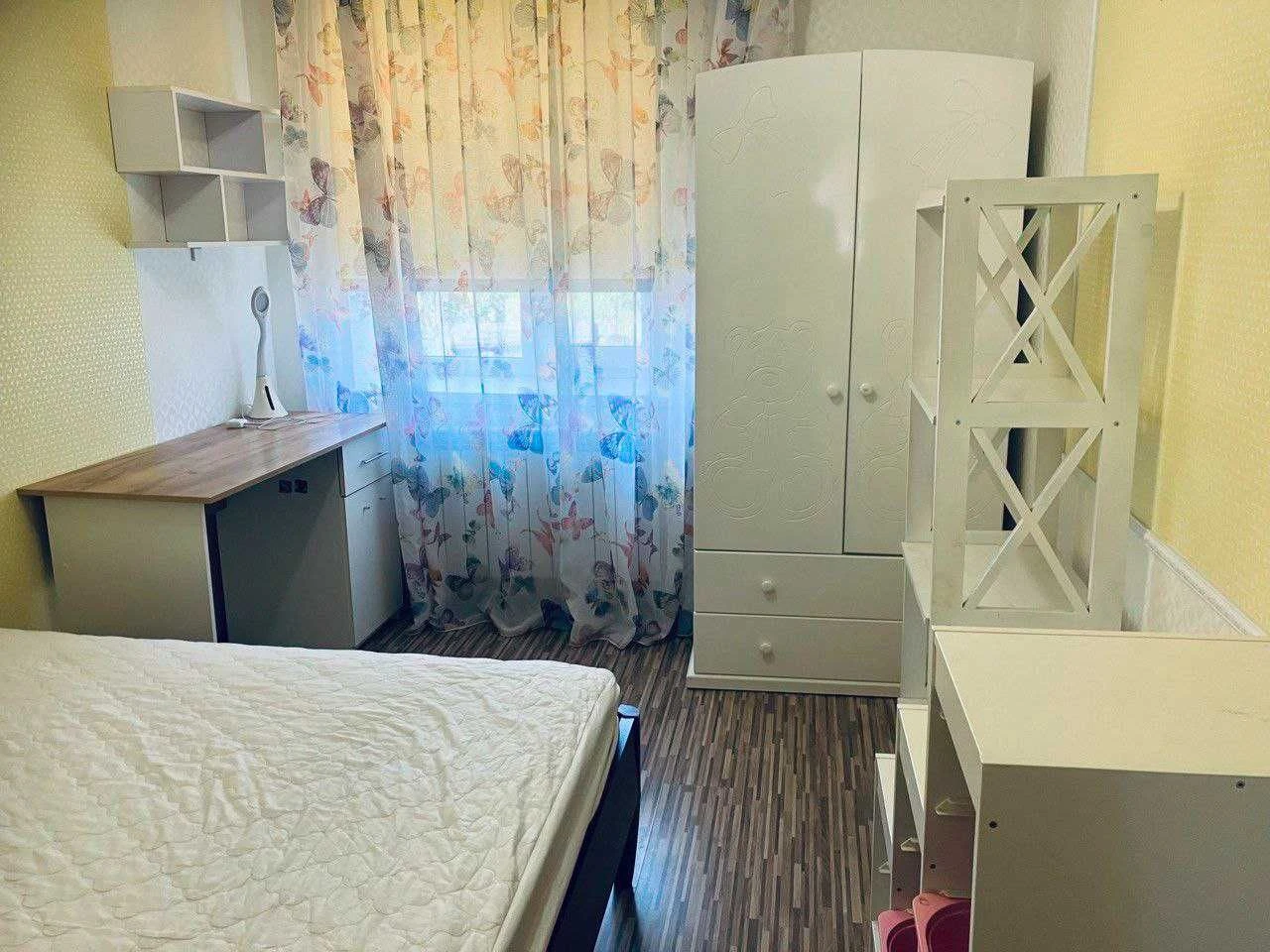 Продається добротний будинок в Богодухові,