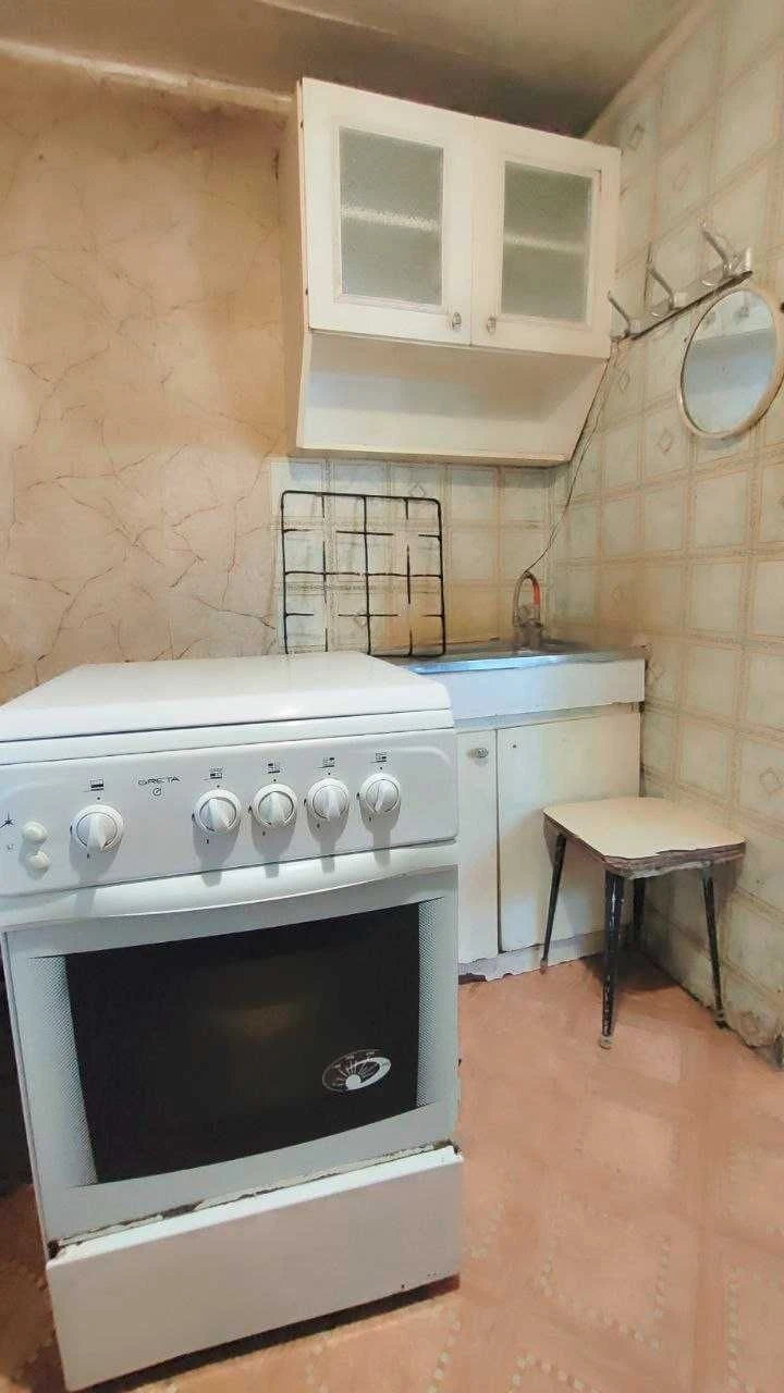 Продам два будинка на одній ділянці в Дергачах р-н переїзду.