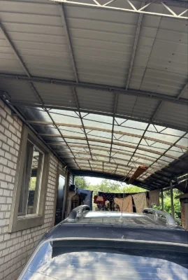Продаж будинку в районі стадіону