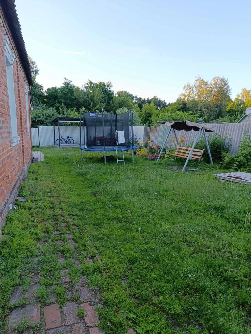 Продається затишний будинок з ремонтом в Богодухові