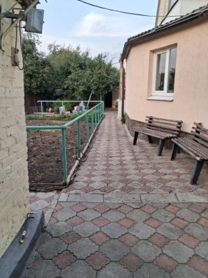 Продам будинок в Дергачах район переїзду. Сертифікат так.