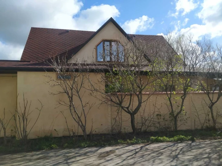 Продам 2 пов. будинок Дергачі