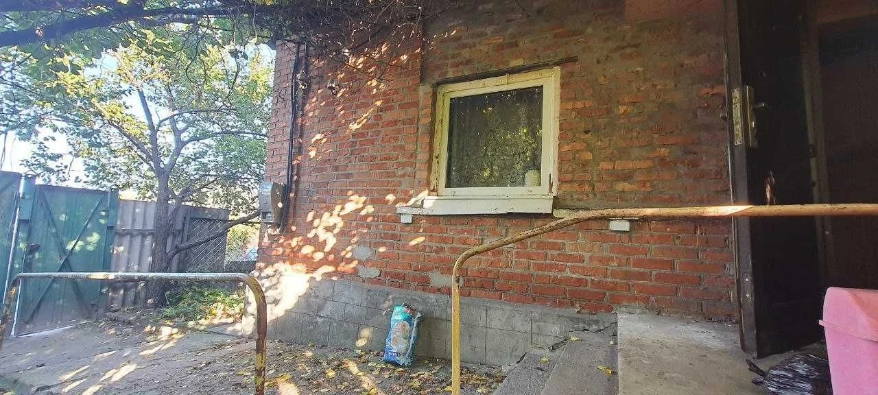 Продам будинок м.Зміїв