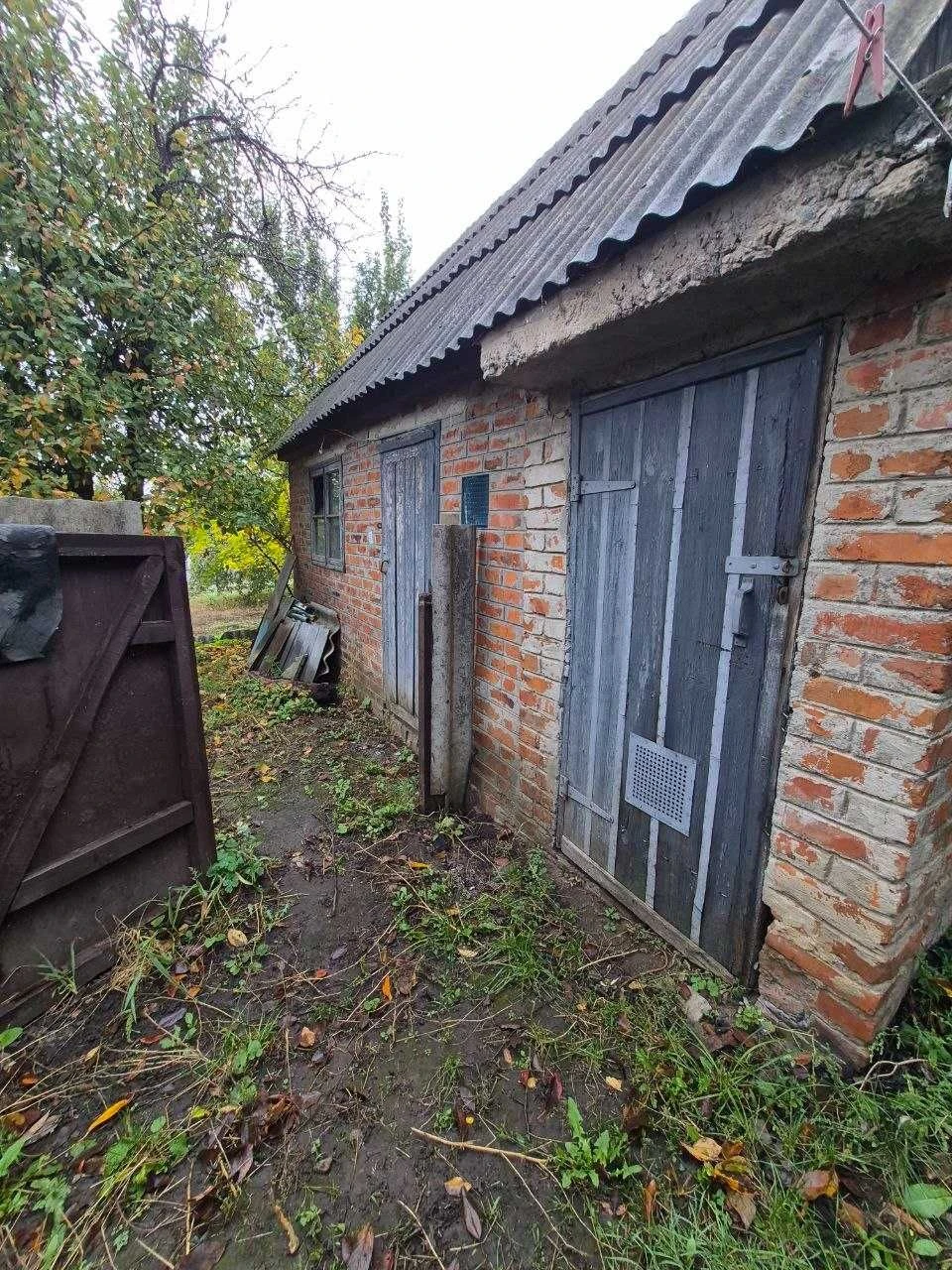 Продам будинок м.Зміїв